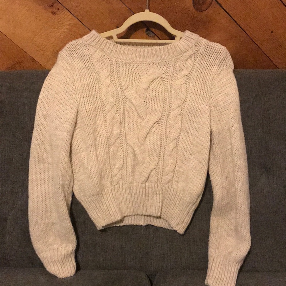 Cropped Cable Knit Sweater from H&M.